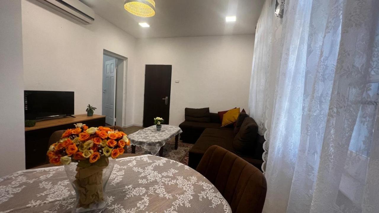 Ben Gurion Apartment