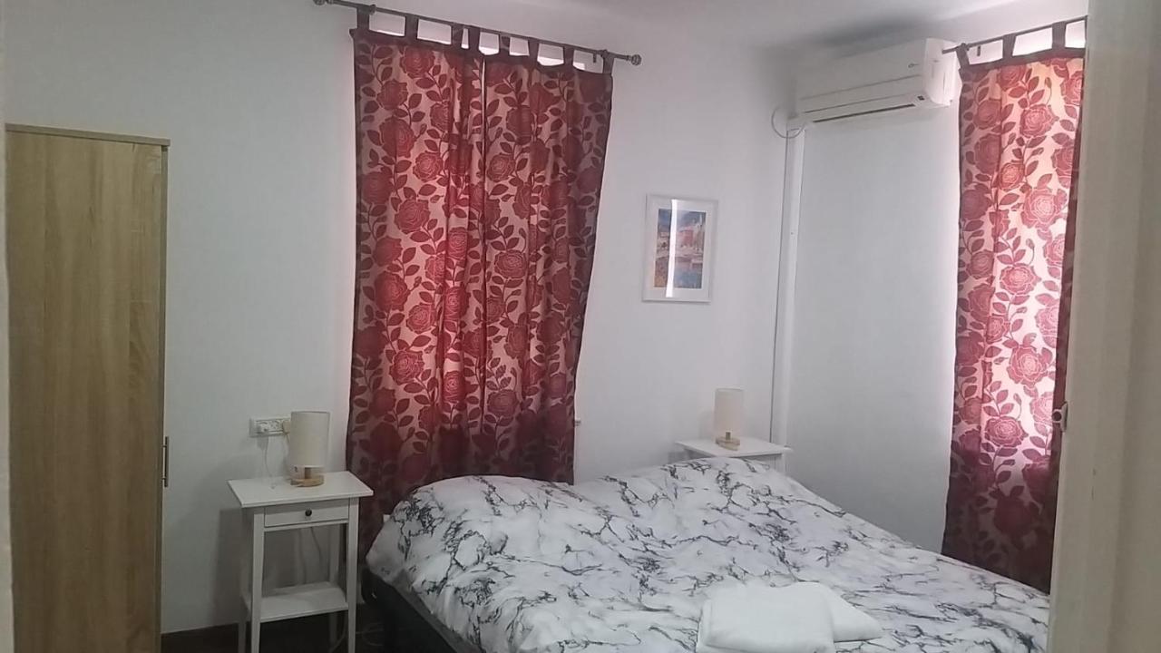 Apartment Ben Gurion *
